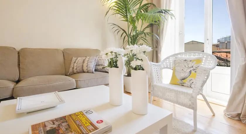 Lisbon Glow Apartment - main photo