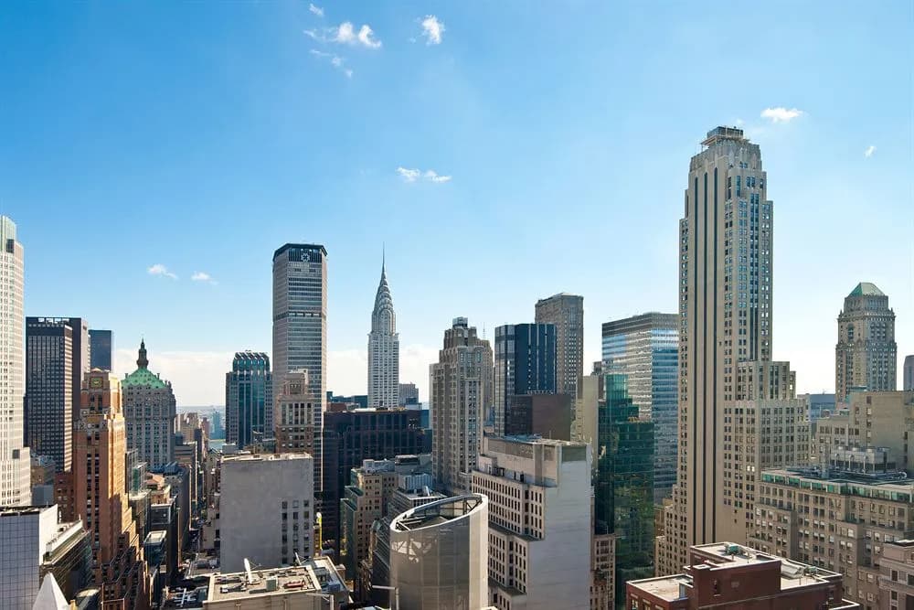 Times Square Towers - photo 12