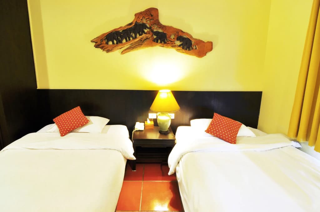 Baan Sukhumvit Soi 20 - photo 2