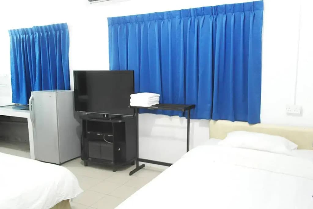 Pandan Goldcoast Holiday Villa - photo 14