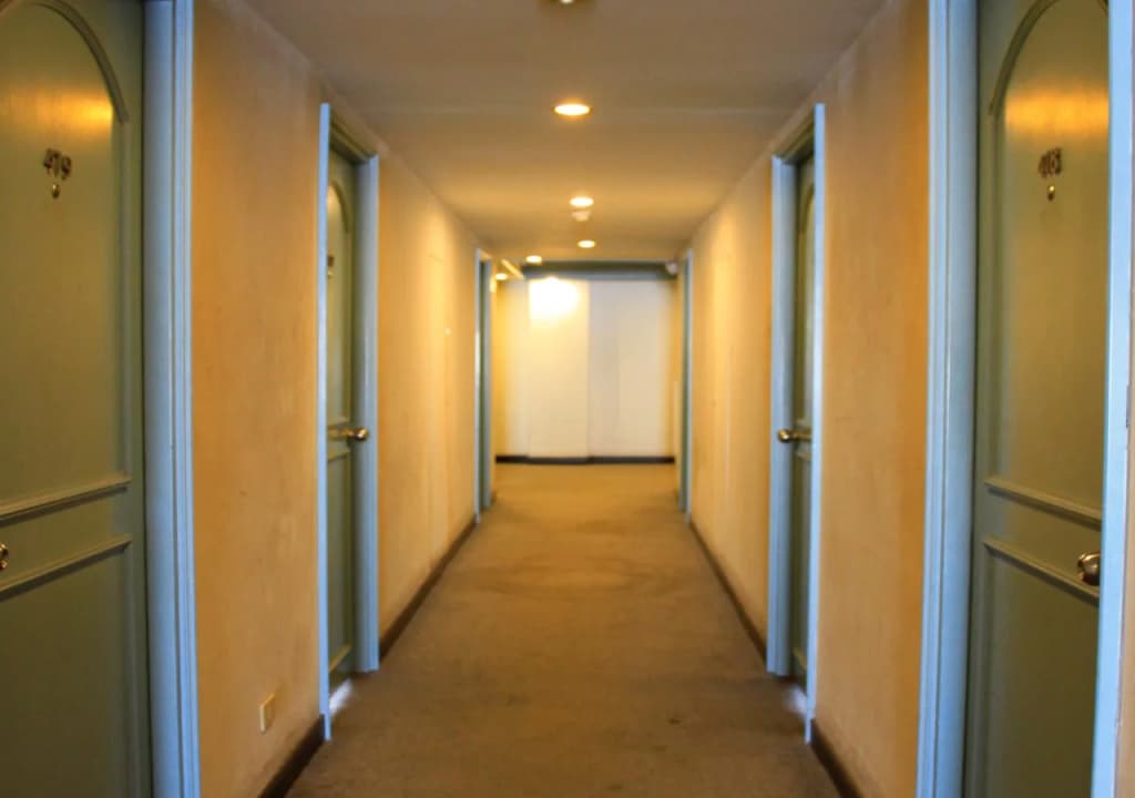 Sinthavee Hotel - photo 3