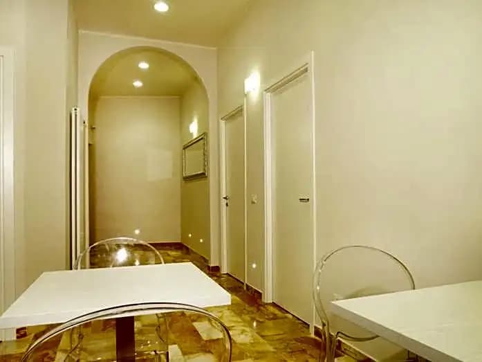 Esquire Inn Roma - photo 7