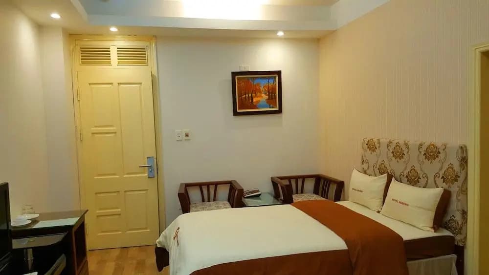 Sebong Hotel - photo 19