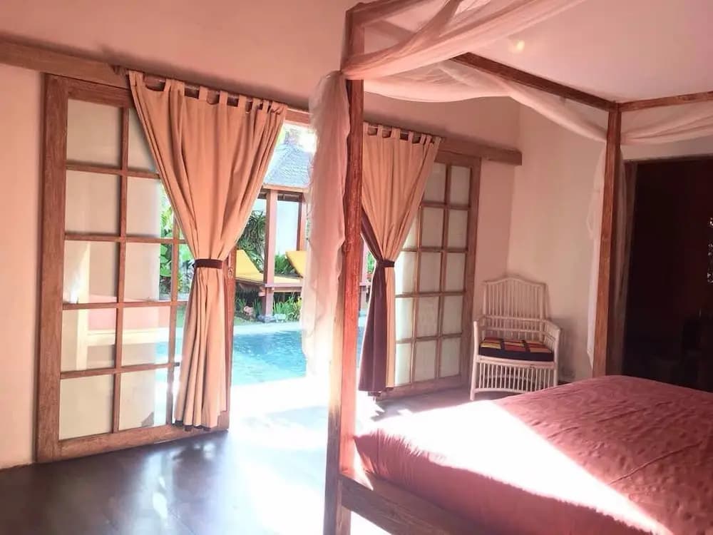 Coco Poco Villa Seminyak - photo 3