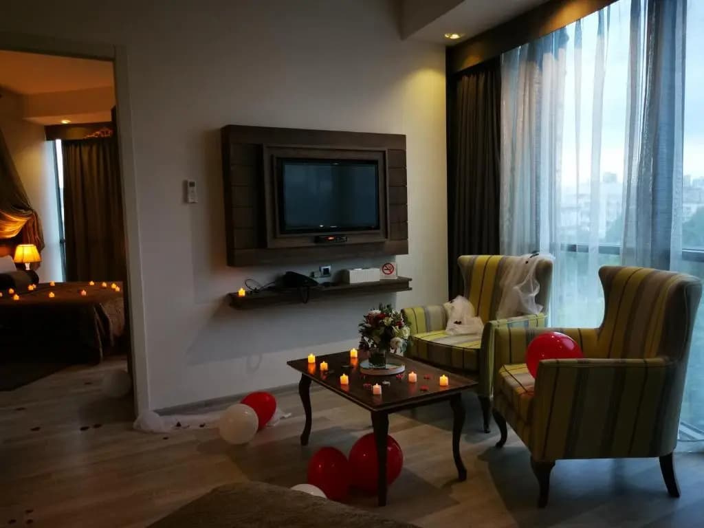 Green Queen Hotel - photo 4