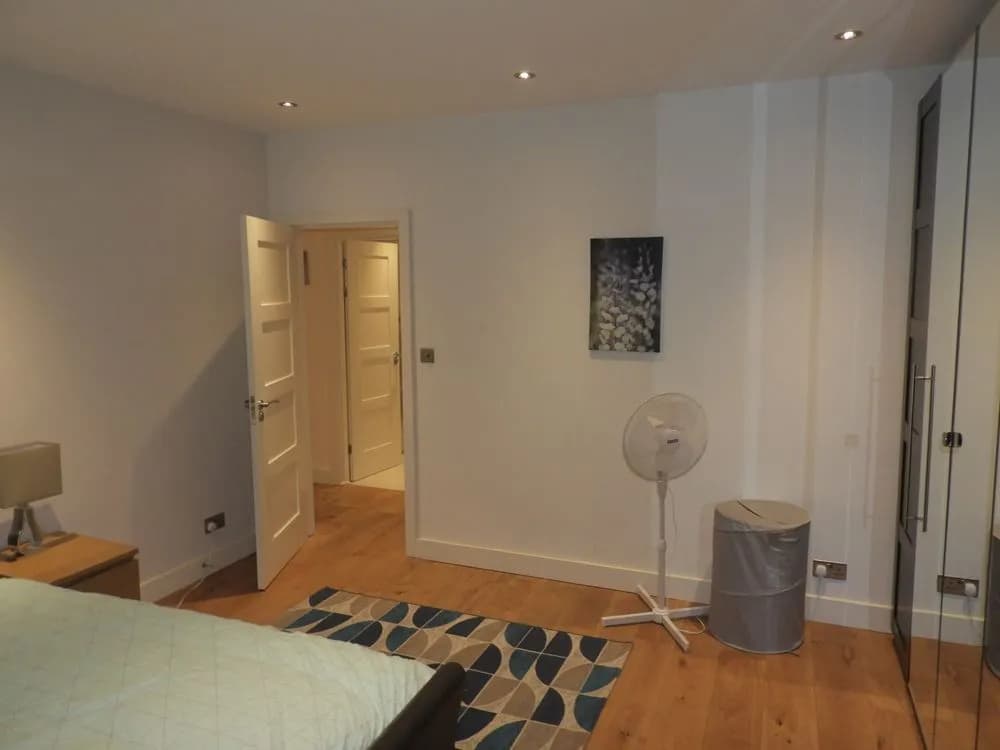 Marble Arch Apartment - photo 7