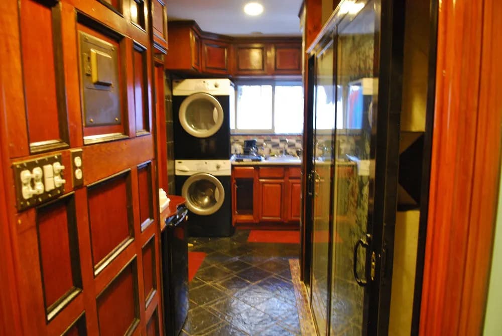 Missing Lantern Resident Suites - photo 2