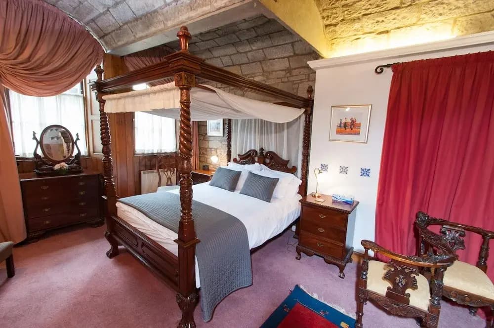 Royal Mile Apartments - photo 37