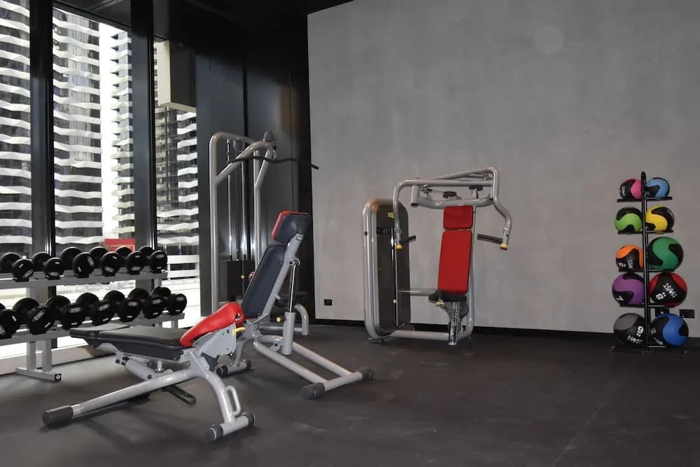 Melbourne Empire Apartments - photo 13