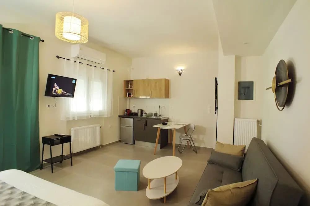 K9 Apartments - photo 3
