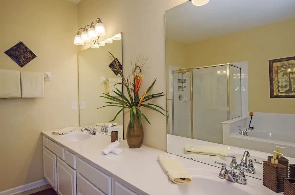 3BD 2BA Condo Sleeps 6 Gold RVC30993 Bedroom RHOF - photo 7