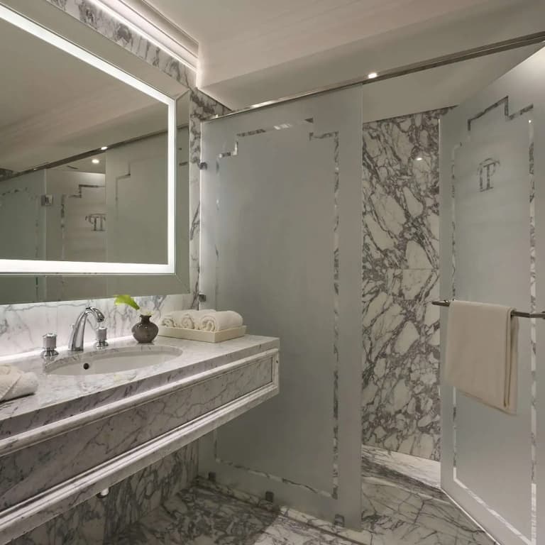 The Plaza Doha, LXR Hotels & Resorts - photo 8