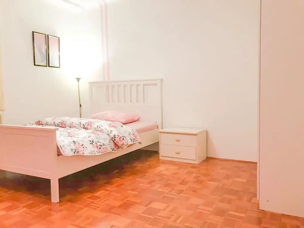 Lovely House - Double Bed, Parking - main photo