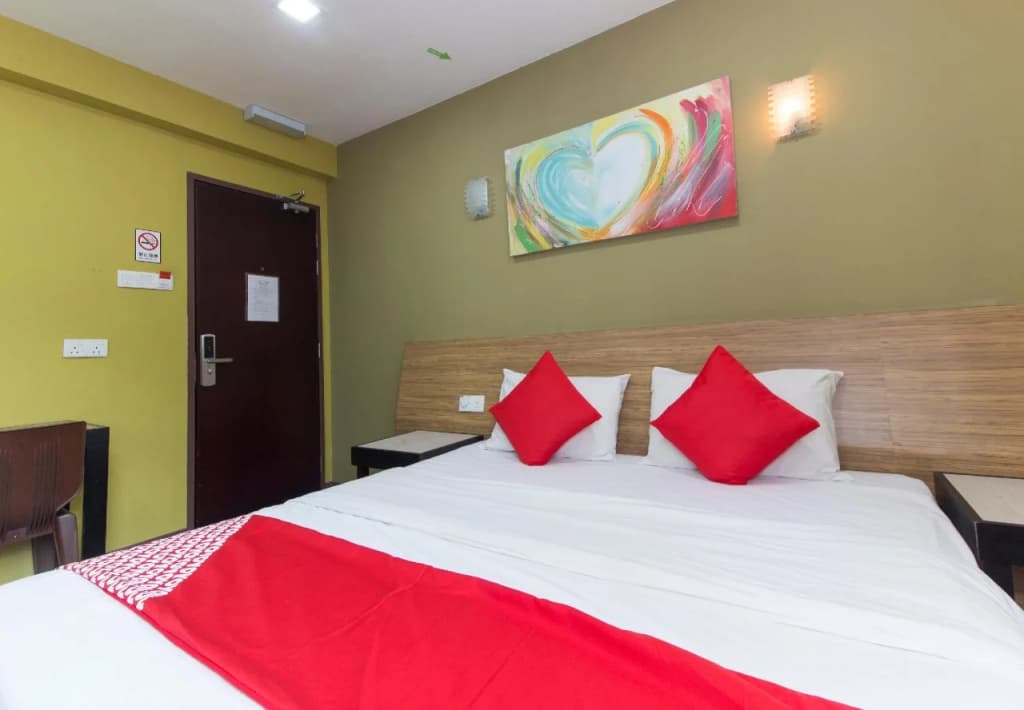 Basic Hotel - photo 2