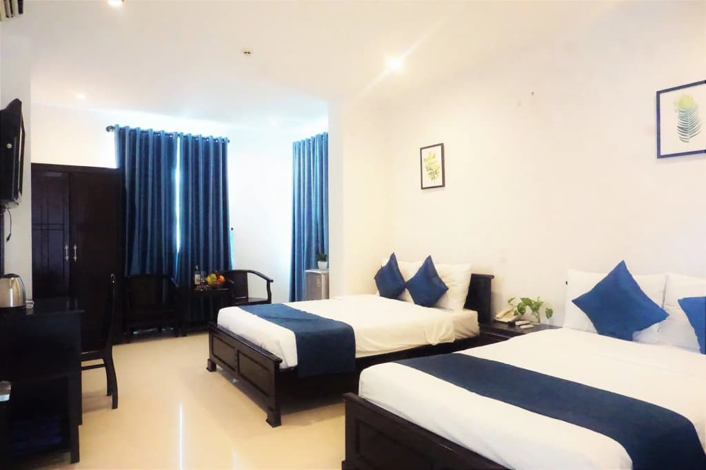 Chula Hotel - photo 2