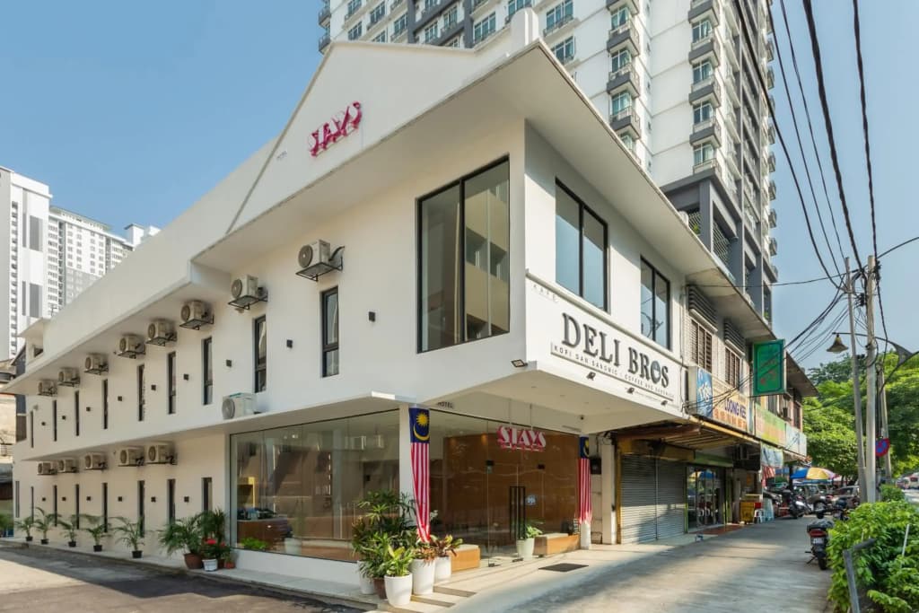 Stays Hotel - photo 1