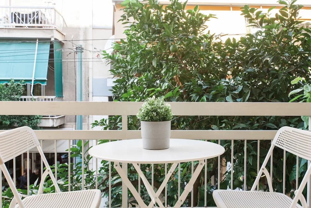 Groovy 2BR Apartment in Koukaki - photo 11