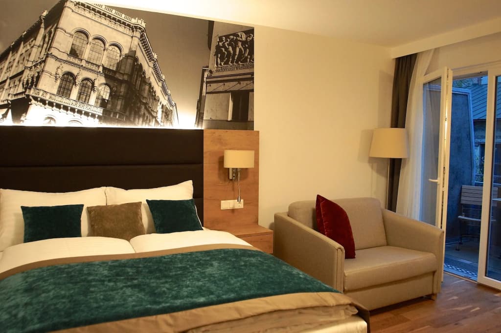 Parks 73 The TownHouse Hotel - main photo