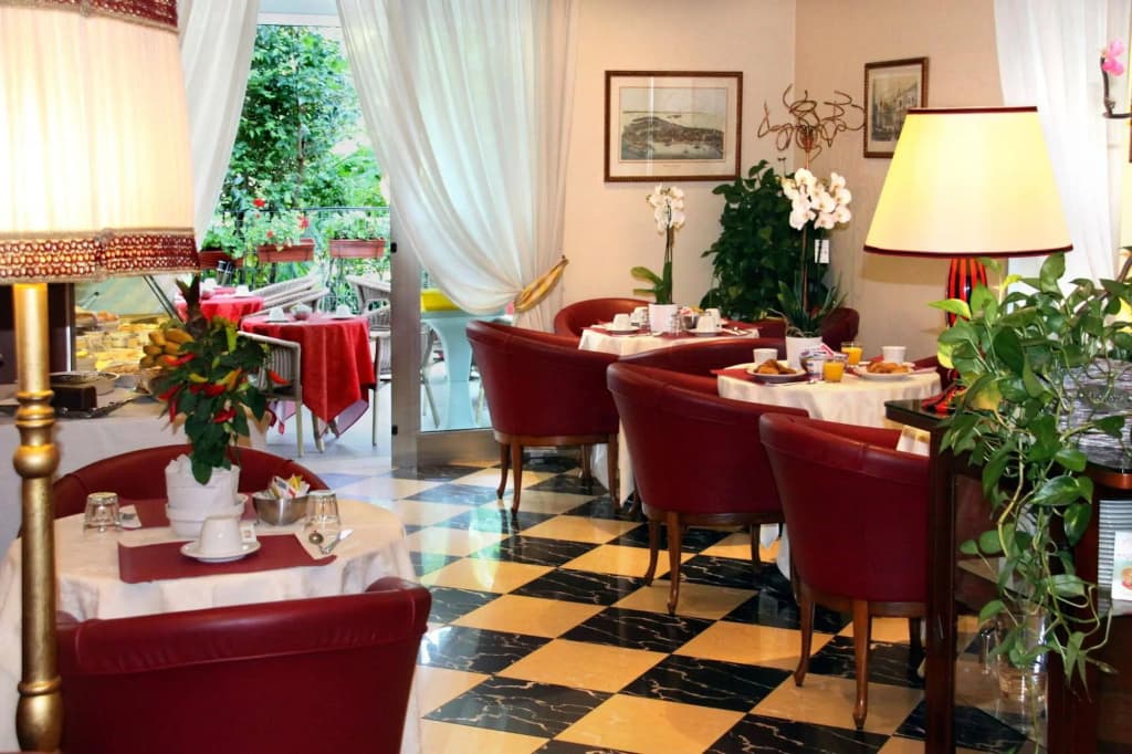 Hotel Regit - photo 24