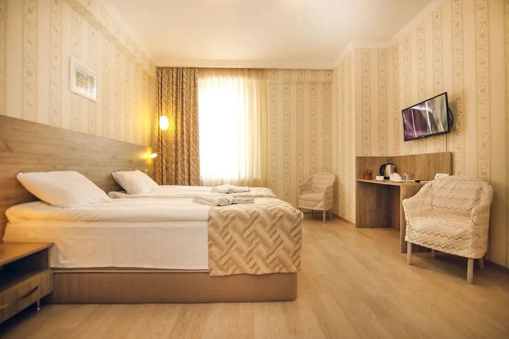 Hotel Kenari - photo 4