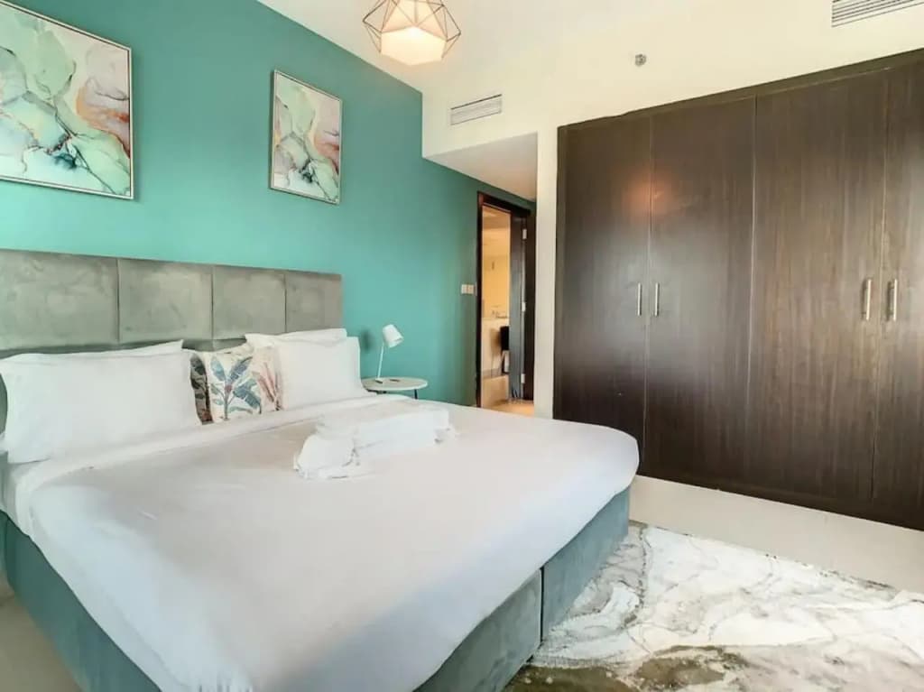 Key View - Red Residence - photo 2