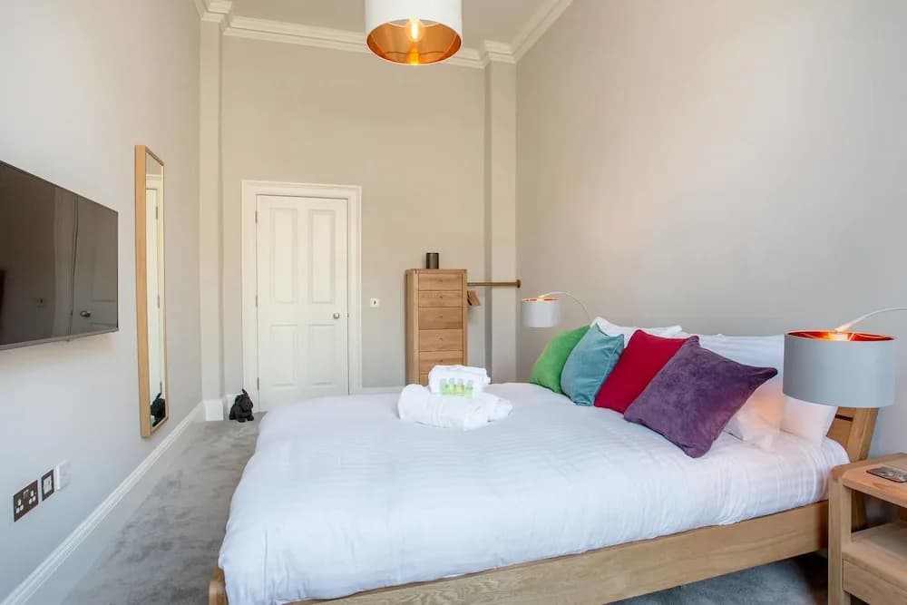 Destination Edinburgh Apartment York Place - photo 2