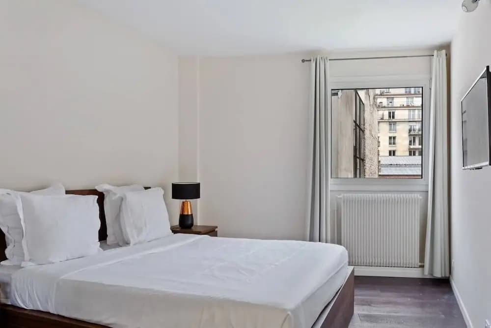 Modern Cosy 1-Bed Apartment Sleeps 6, in Paris - photo 5