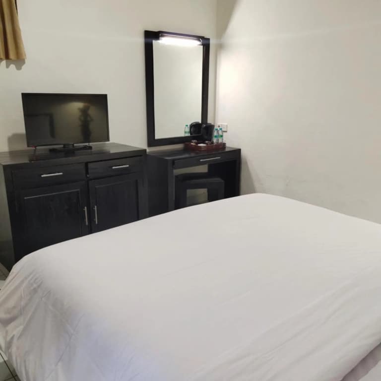 La Walon Hotel - photo 49