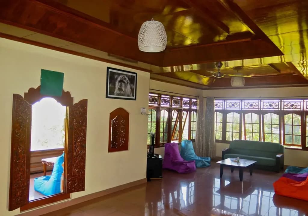 The Temple Hostel by CSH - photo 3