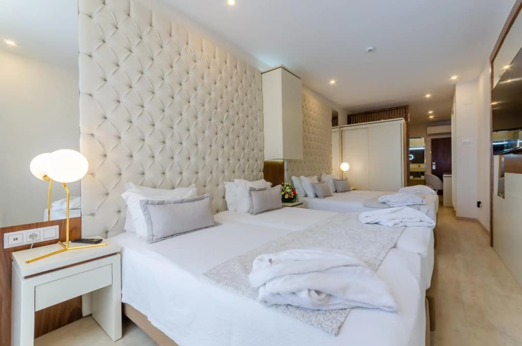 Hotel Borges Chiado - photo 42