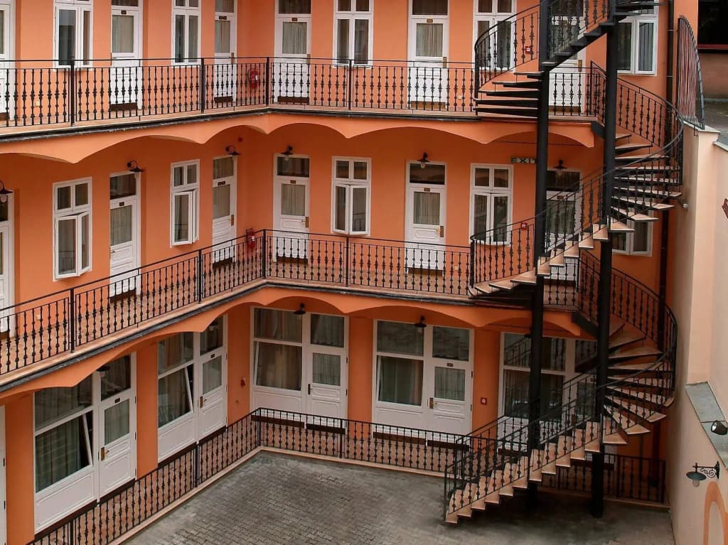 Hotel Ariston & Ariston Patio - photo 1
