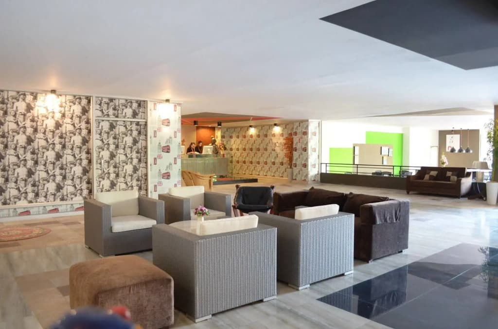 Lancelot Residence - photo 2