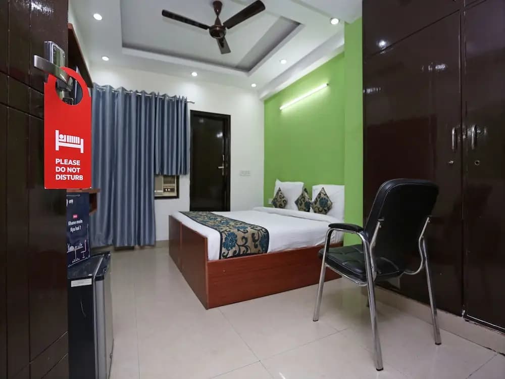 Kehar Palace by OYO Rooms - photo 7
