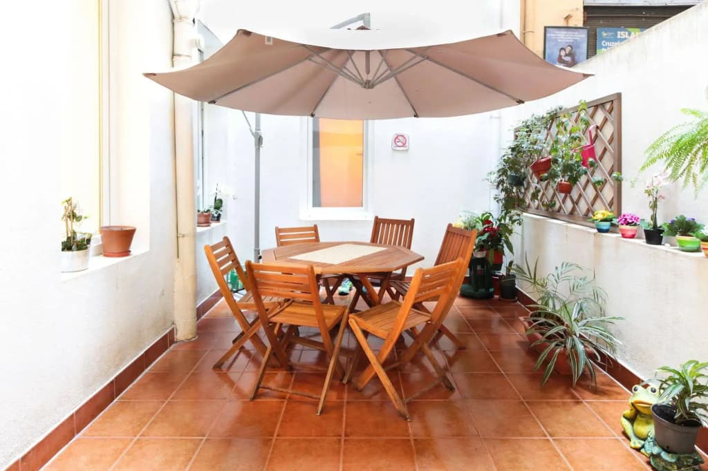 Lisboa Central Hostel - photo 12