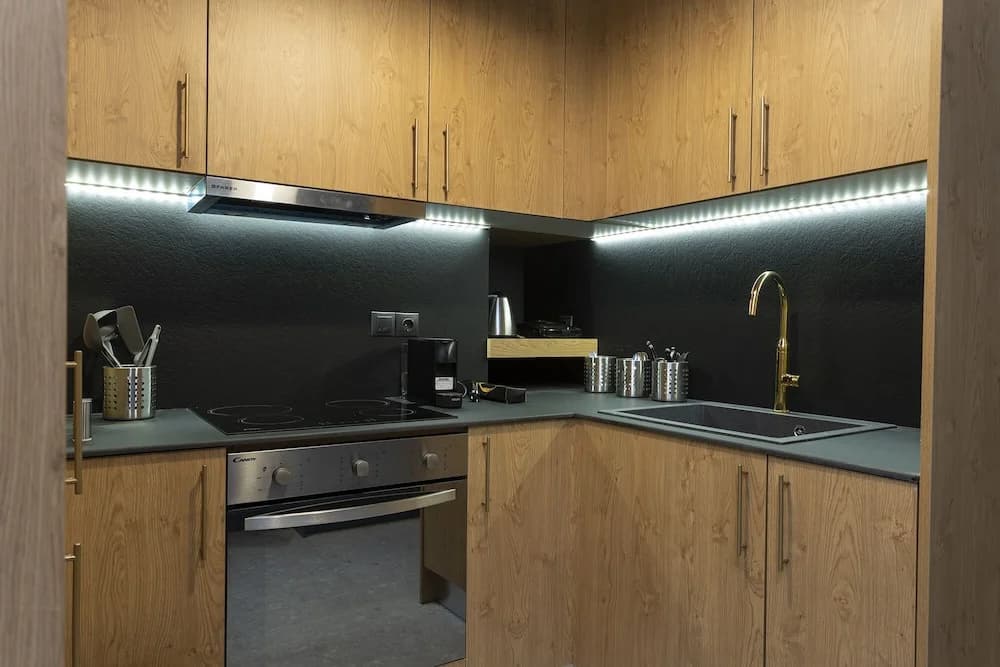 Stylish and Fancy Central Apartment - photo 13