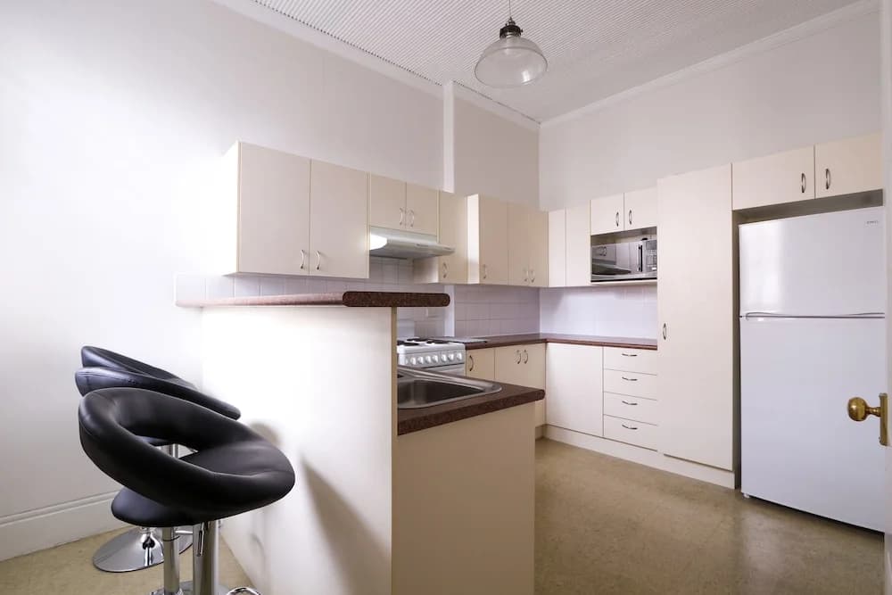 Discover the Rocks - Heritage House - photo 19