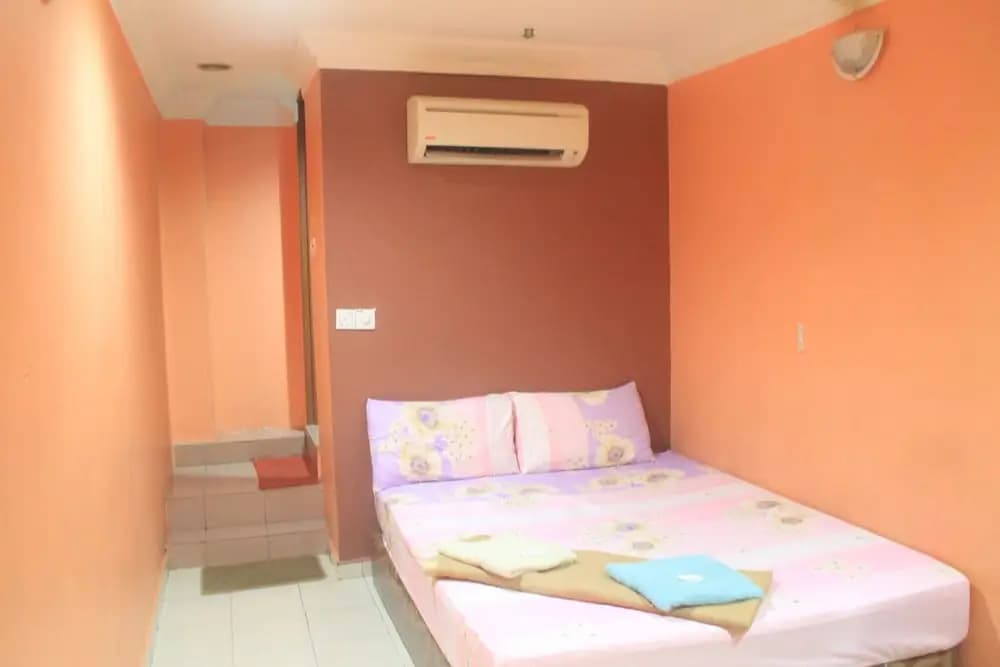 Banting Hotel - main photo