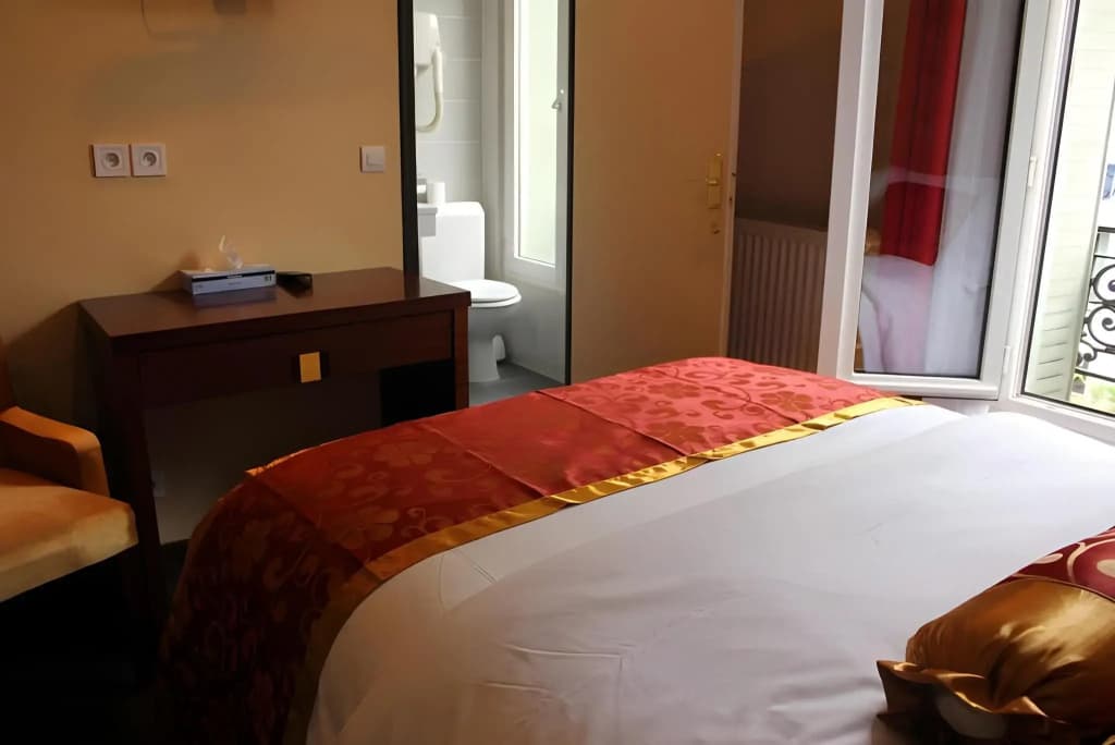 Hotel Des Buttes Chaumont - photo 21