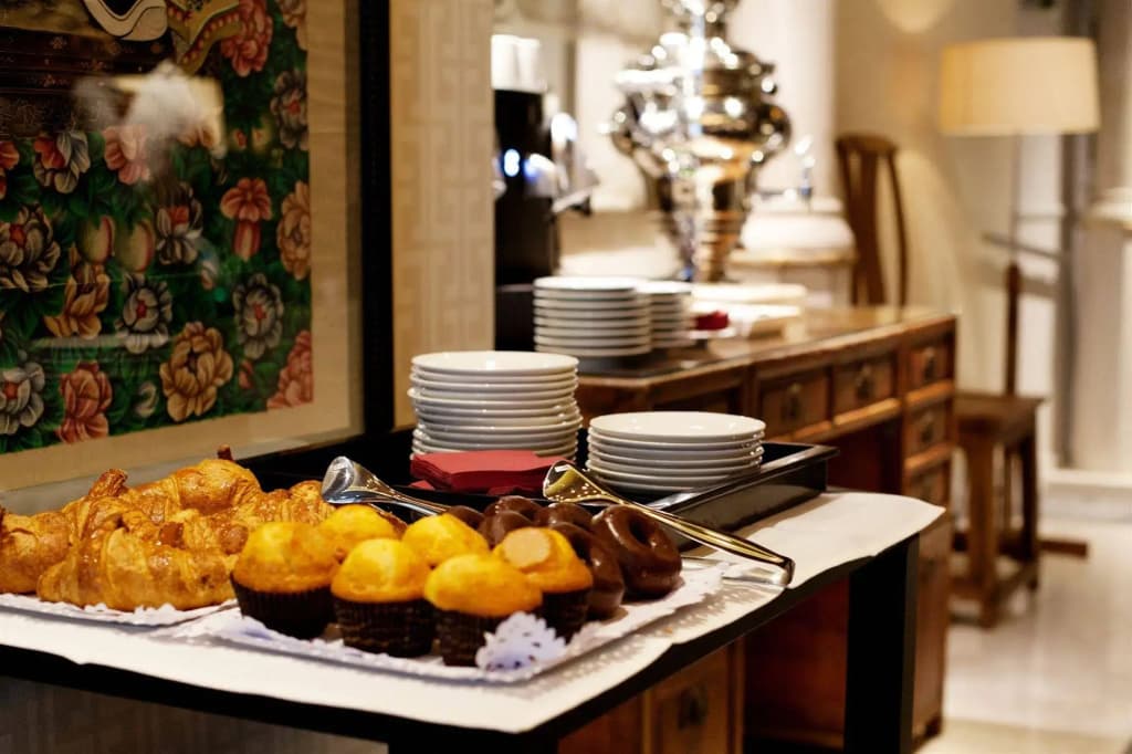 Vasanta Hotel - photo 13