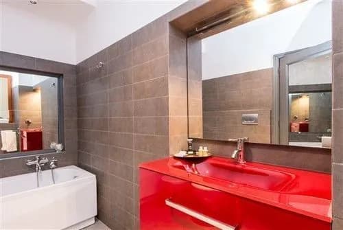 Yhr Suites - photo 8