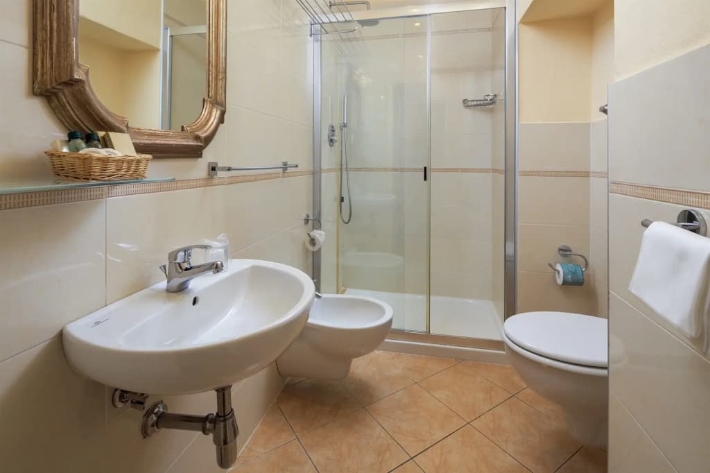 Hotel Villa Carlotta - photo 9