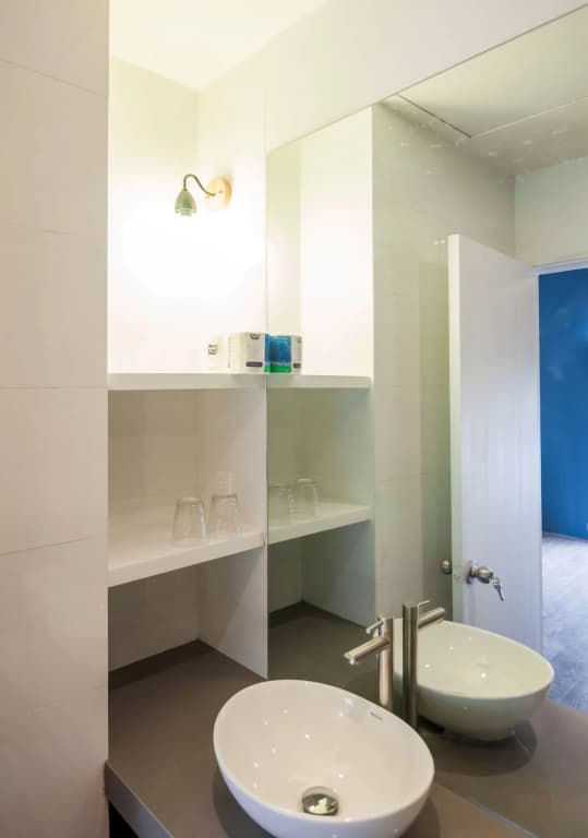 The Junction Hotel Hai Ba Trung - photo 9