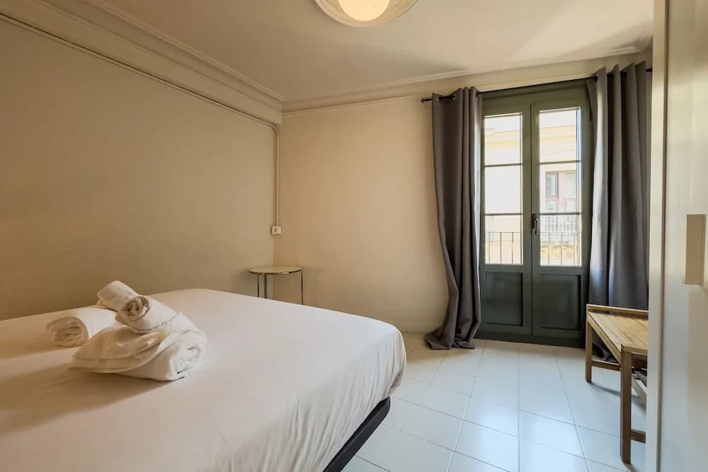 SmartRental Barcelona Ramblas Apartments - photo 3