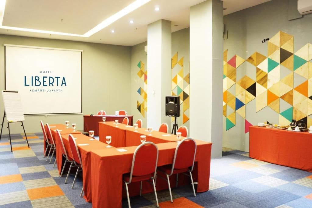 Liberta Hotel Kemang - photo 18
