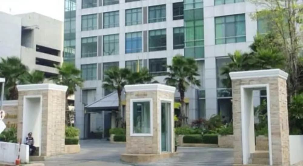 Baan Sathorn Riverfront - main photo