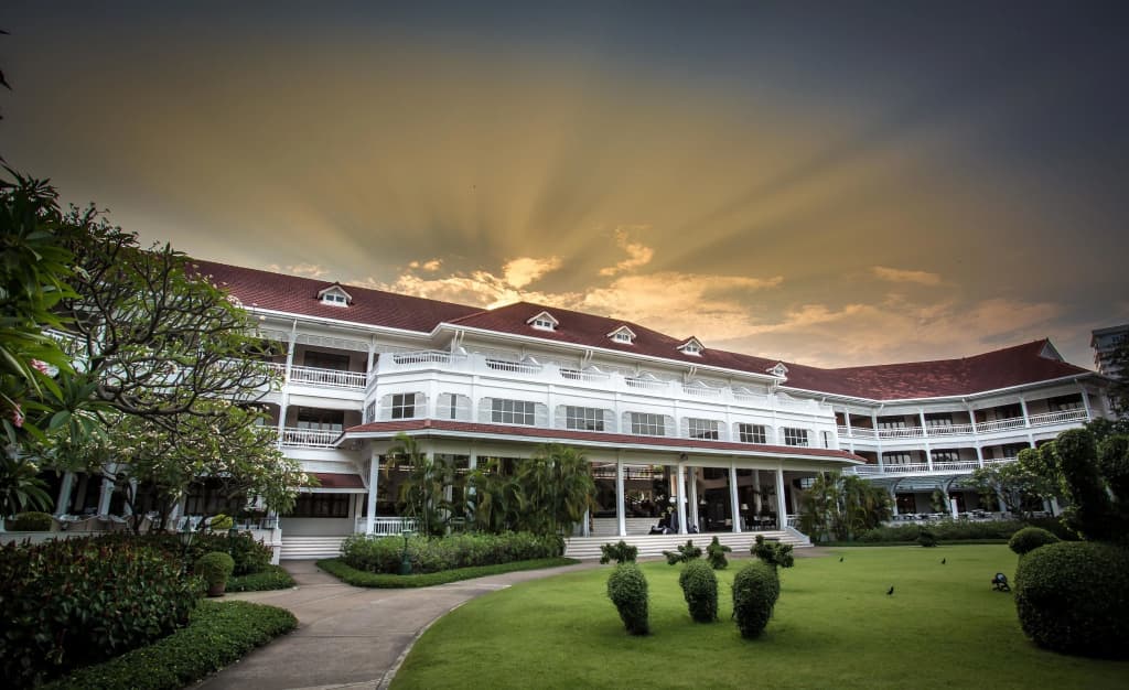 Centara Grand Beach Resort and Villas Hua Hin Hotel - photo 1