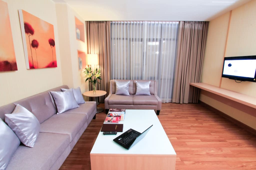 Petals Inn - photo 7
