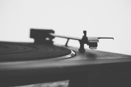 Eufonia Vinyl Friendly Apartment - photo 17