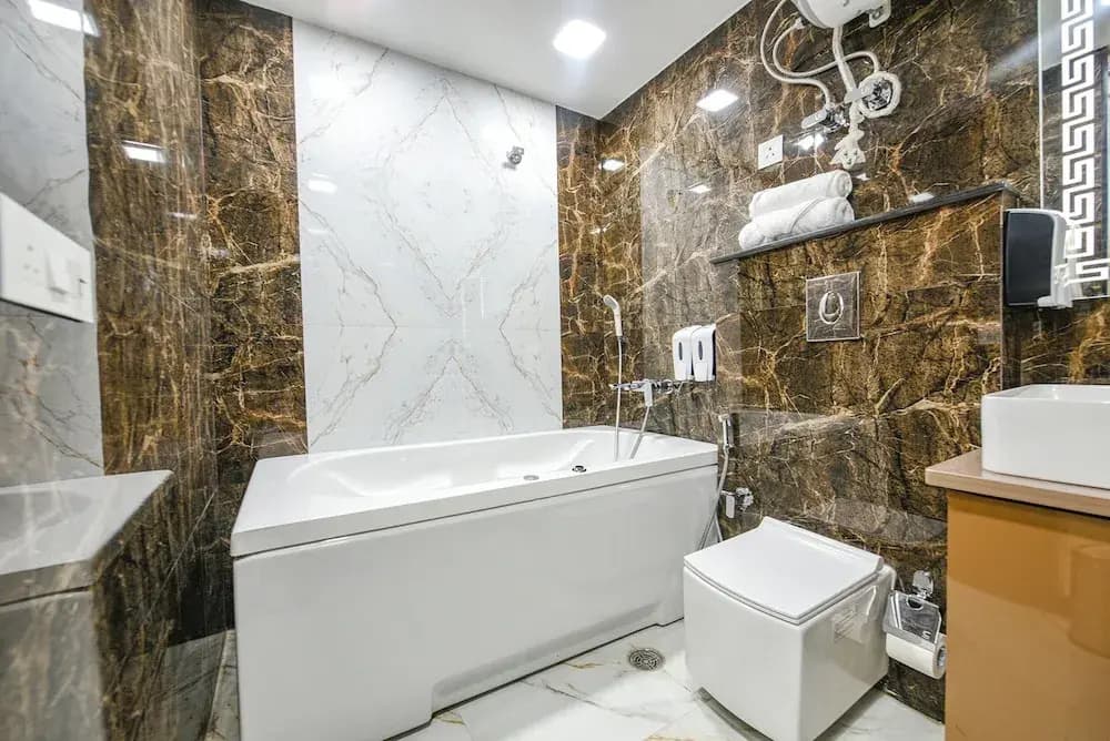 Fabhotel Grand Palazzo - photo 9