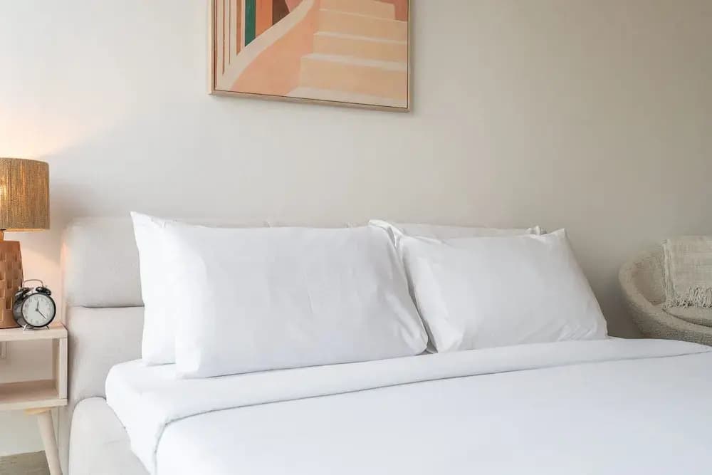 An Exceptional Studio in JVC That Sleeps 2 - photo 4